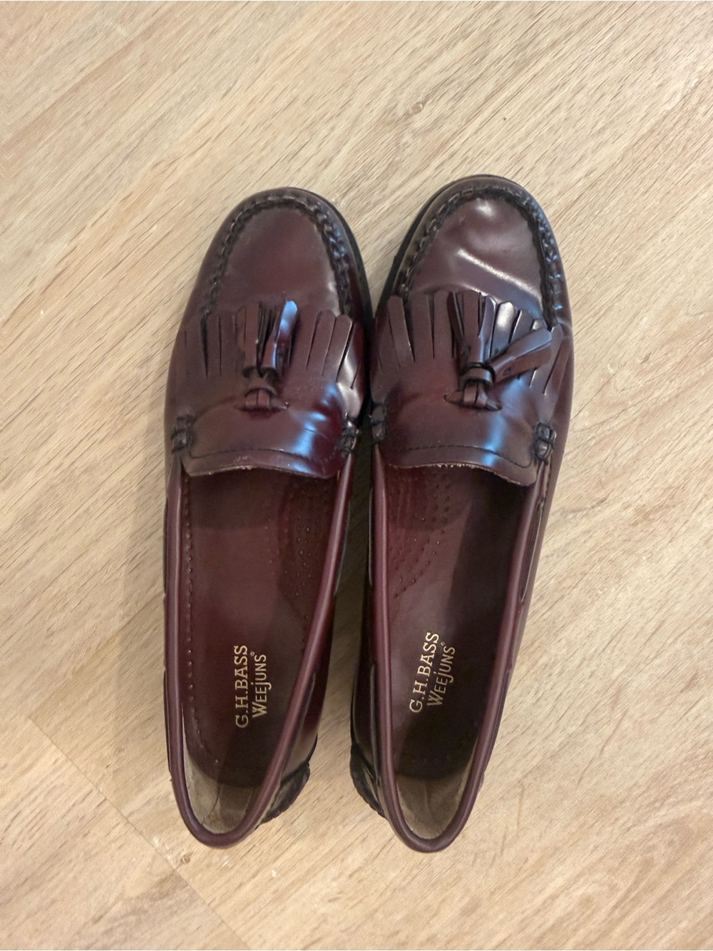 G.H. Bass WOMENS ESTHER KILTIE TASSEL WEEJUNS LOAFER